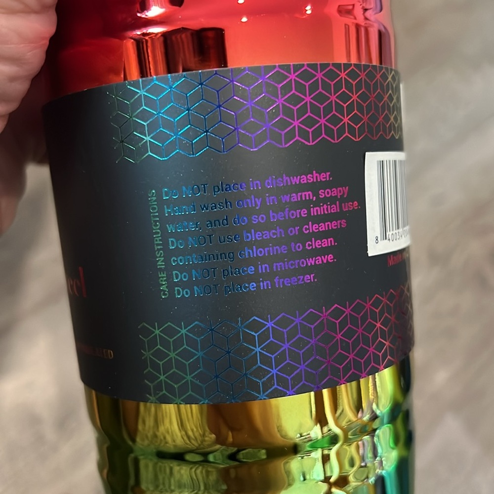 NWT Wellness Double Wall Stainless Steel vacuum insulated 24 oz Tumbler set of 2 - Picture 9 of 10